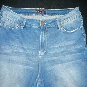 Y.M.I. ankle high rise